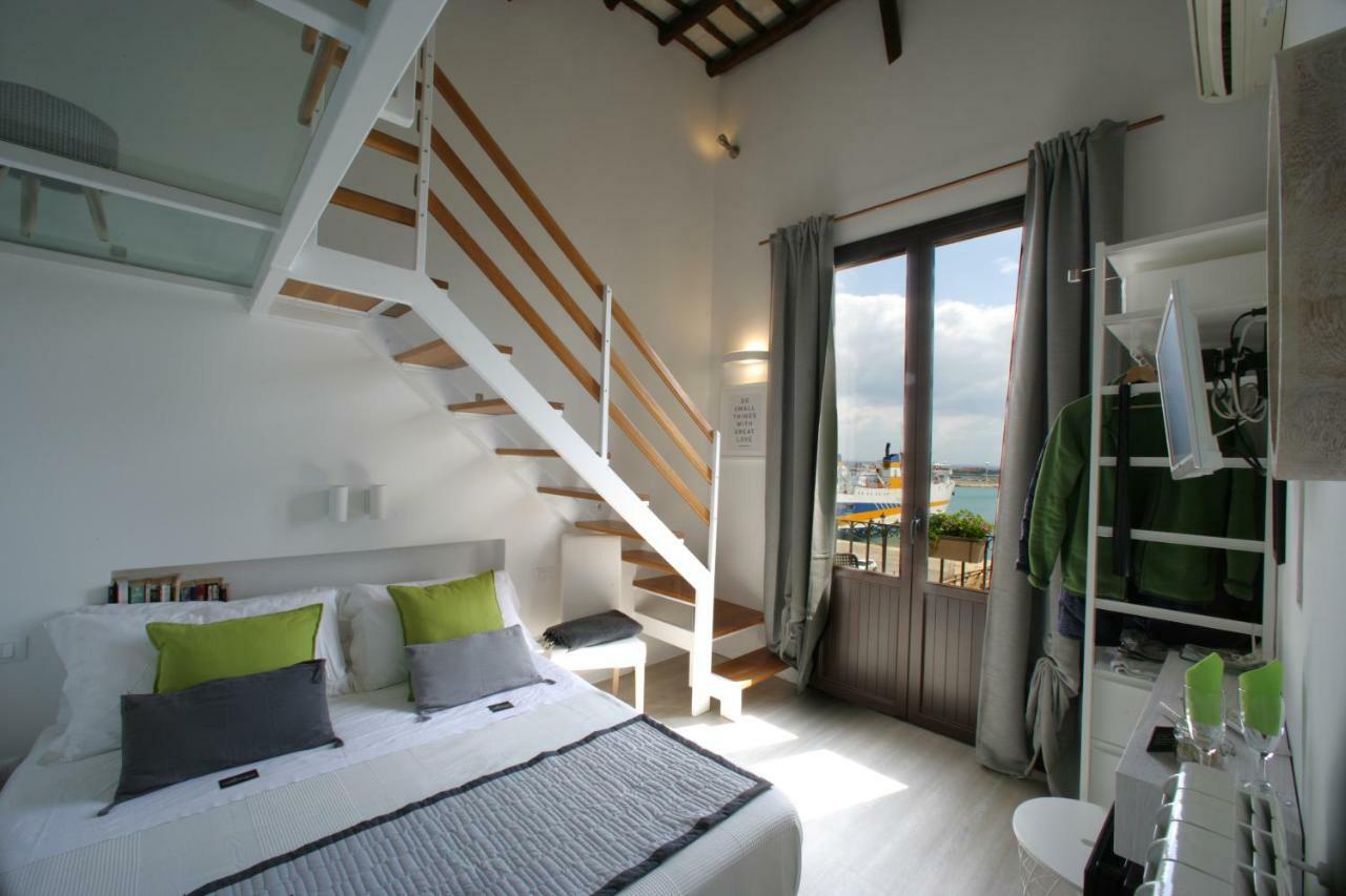 I Colori Del Vento B&B Вальдериче Экстерьер фото